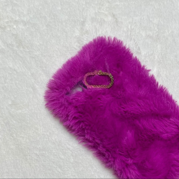 Hot Pink Fur Iphone 7/8 plus iphone case - Picture 2 of 3